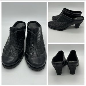 SoftWalk Woven Leather Slip-on Healed Mules Size 8.5